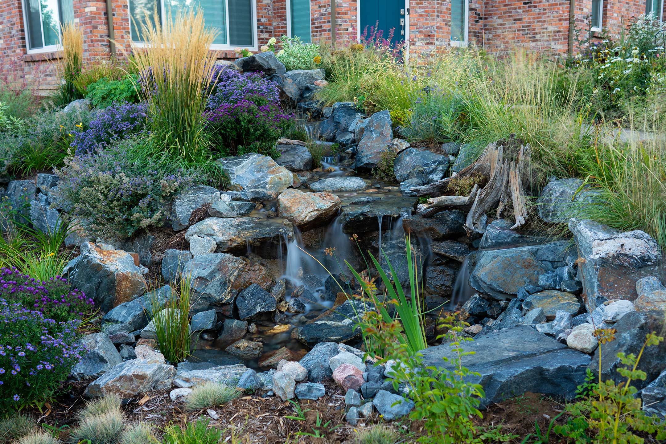photo of a large front yard water feature in Colorado